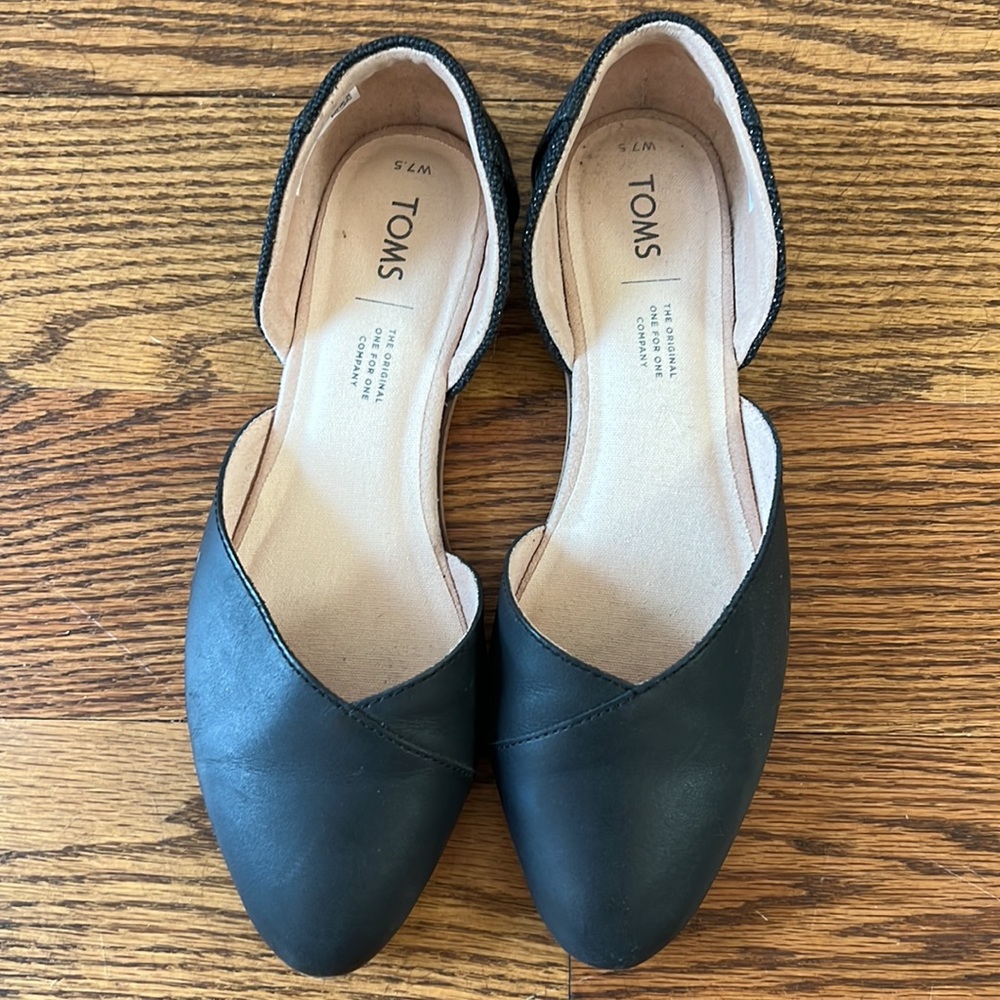 Toms Jutti ballet flats